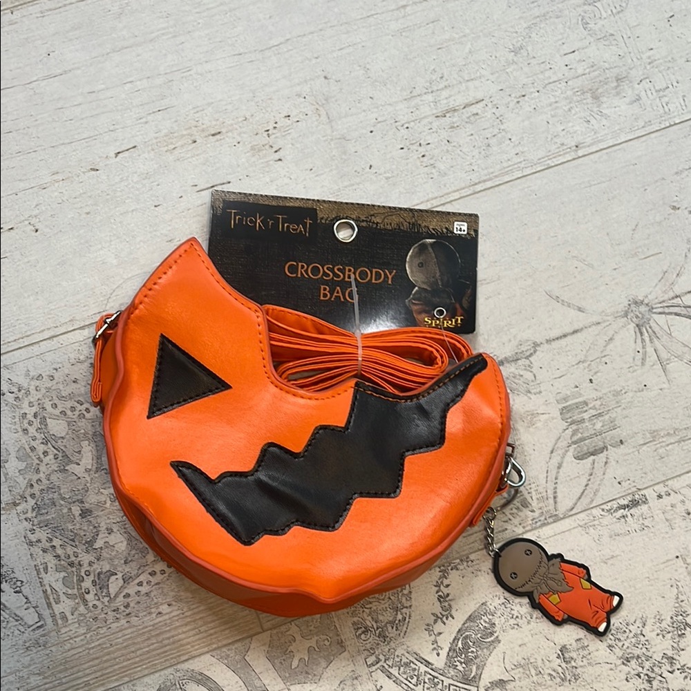 Trick r Treat Sam Orange Pumpkin Crossbody Bag